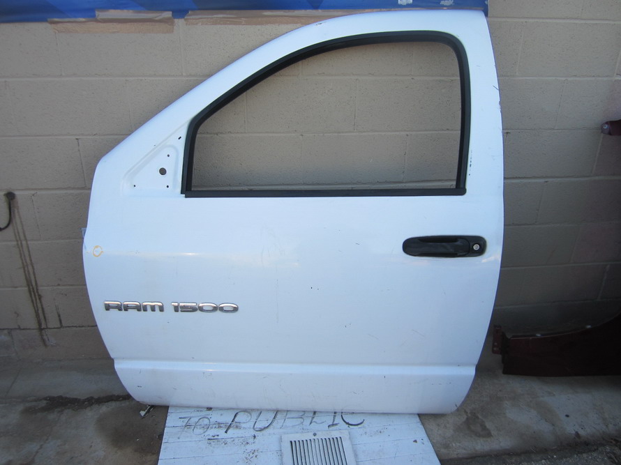 Dodge RAM 1500 DOOR L F door Used Auto Parts Mercedes Benz Used